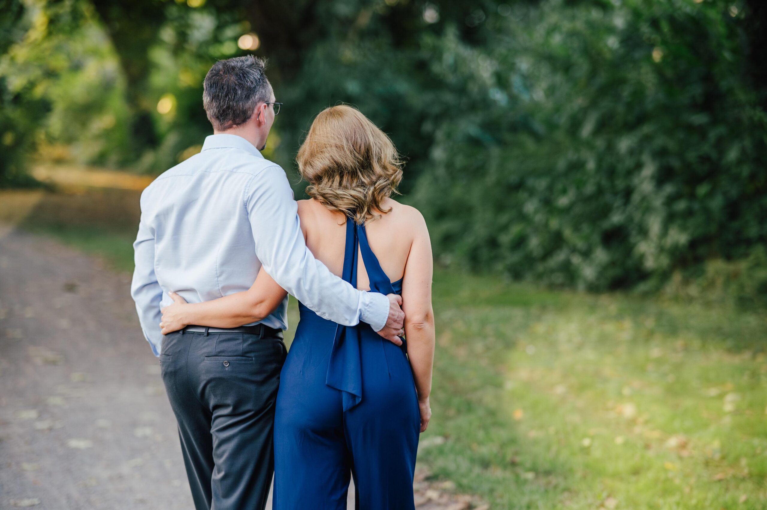 Valeri und Olga Arm in Arm